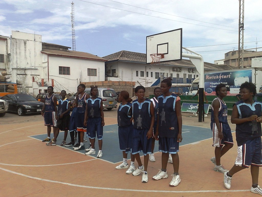 Hoops Queens Lineup
